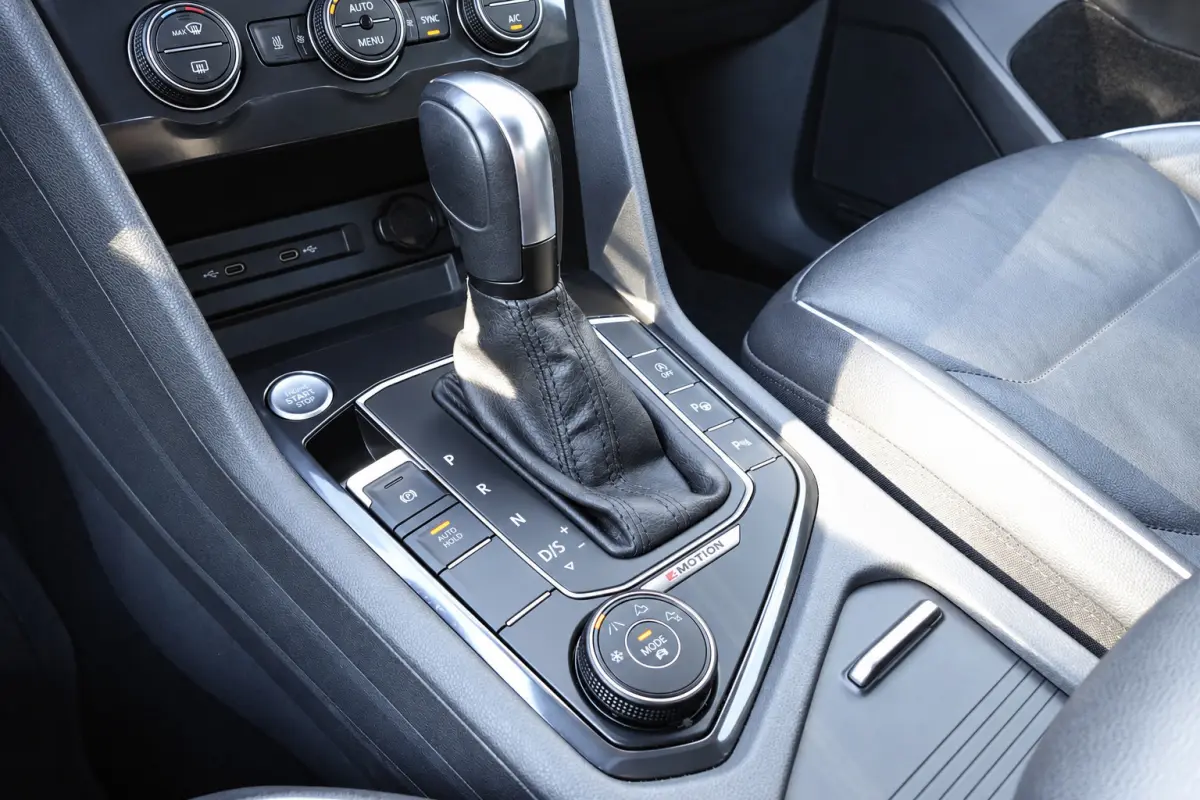 2.0 TDI 4Motion PANO KEYLESS VOL