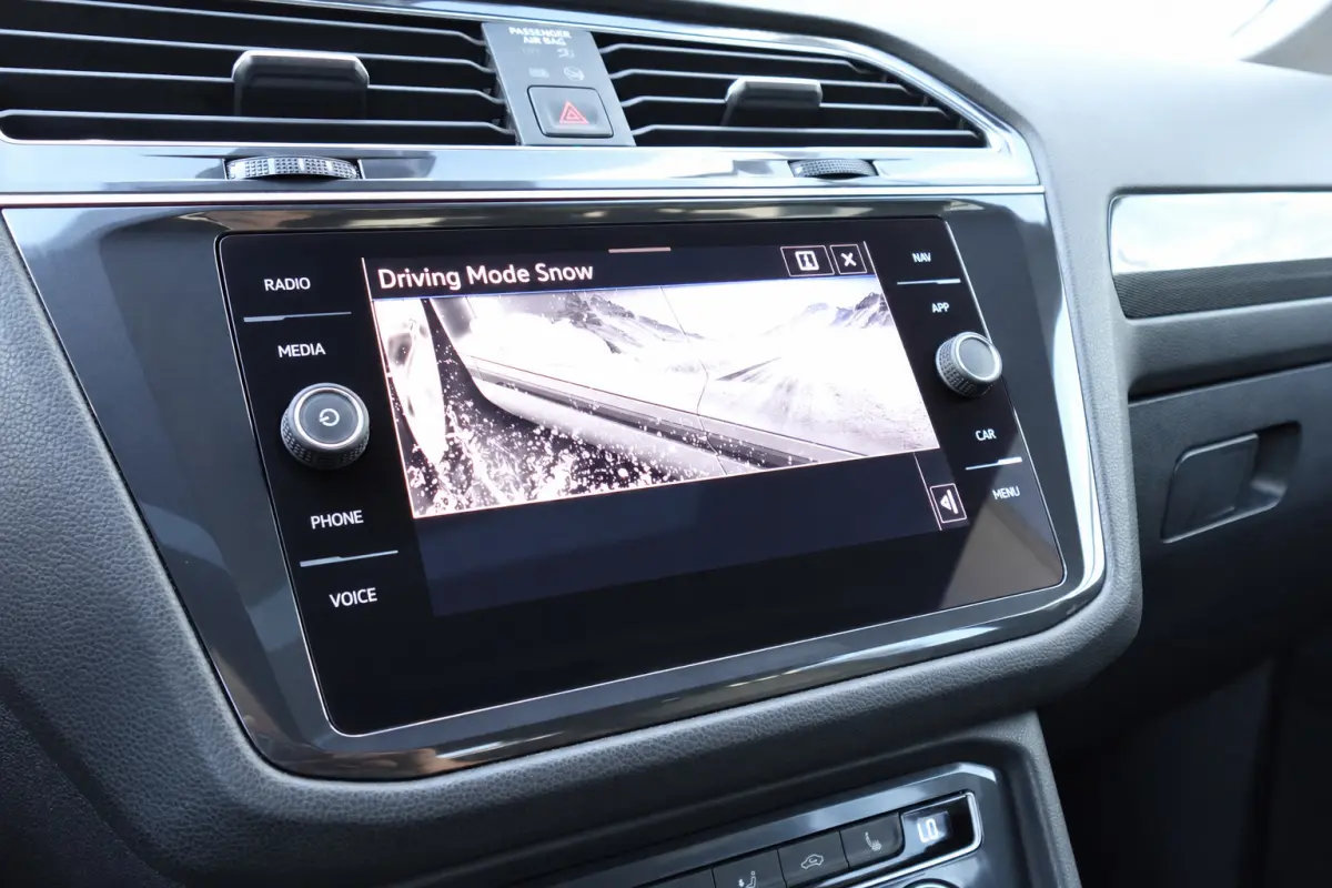 2.0 TDI 4Motion PANO KEYLESS VOL