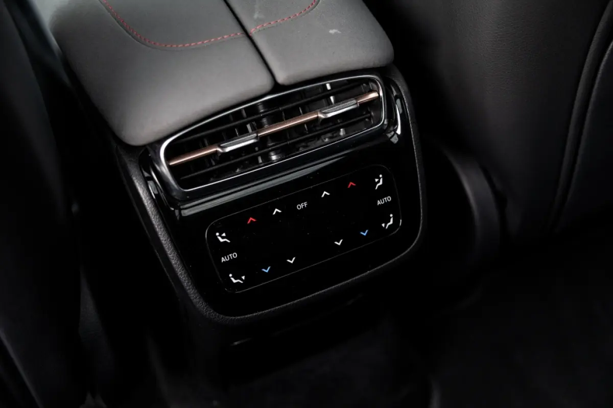 580 4M AMG Line | 4WS | Widescreen | Burmester |