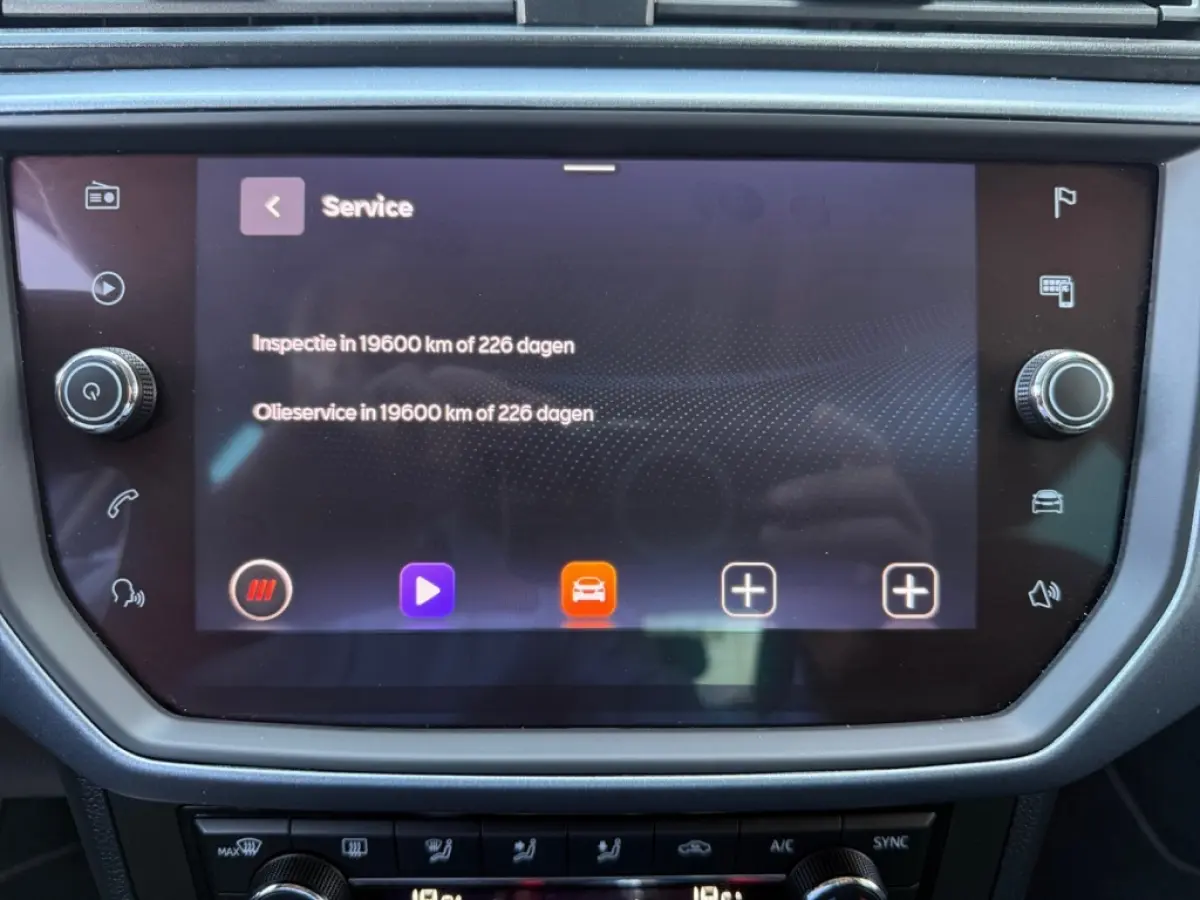 1.0 TSI Style Business Intens Plus + trekhaak
