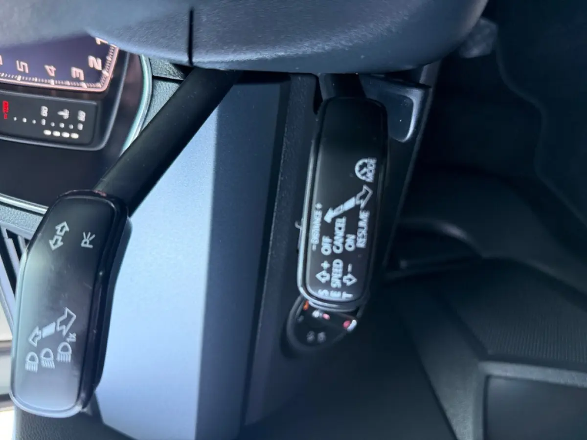 1.0 TSI Style Business Intens Plus + trekhaak