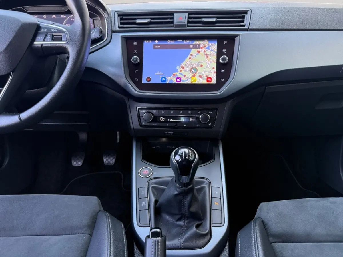1.0 TSI Style Business Intens Plus + trekhaak