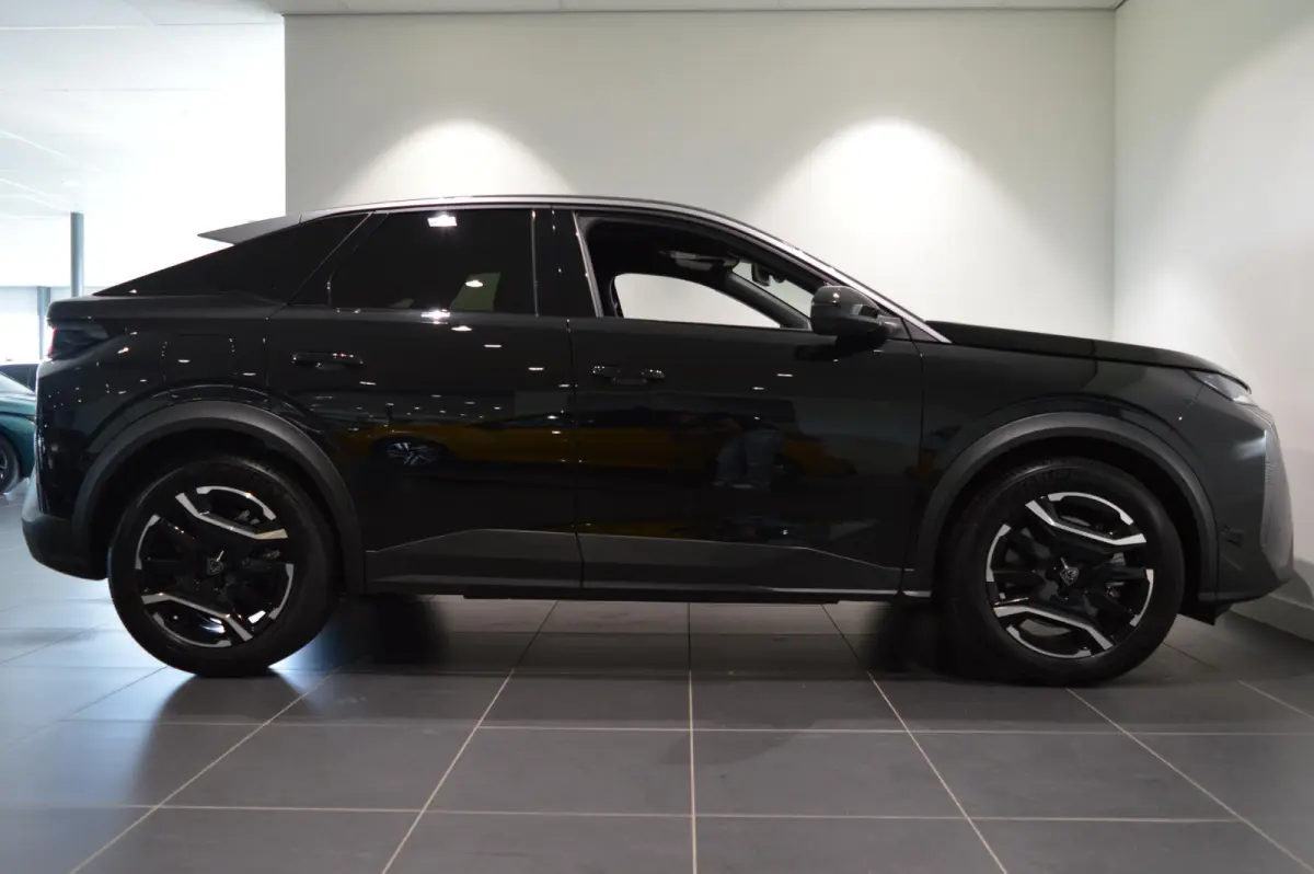 1.6 plug-in Hybrid 195 Allure STUURVERWARMING - AFNEEMBARE TREKHAAK - WEINIG KILOMETERS!