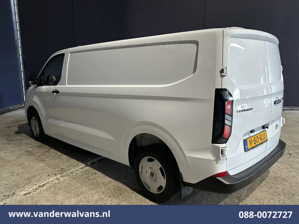 2.0 TDCI 136pk L2H1 Euro6 Airco | Camera | LED | Apple Carplay | Cruisecontrol Android Auto, Verwarmde voorruit, Parkeersensoren, Bijrijdersbank, 2740kg trekvermogen