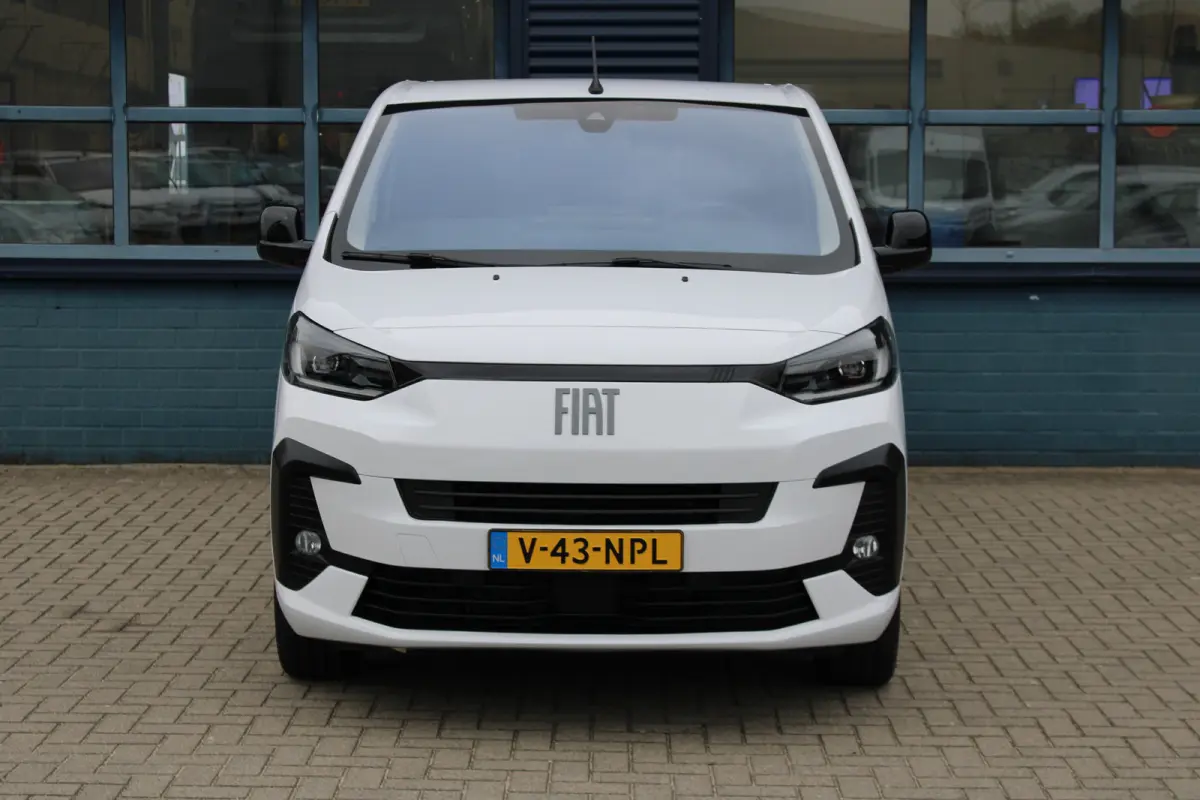 L3 75 kWh SoH 95% | tot 8 jaar garantie | CAMERA | DRAADLOOS CARPLAY | BETIMMERING | LED | 17" LM VELGEN | COMFORT WAND |