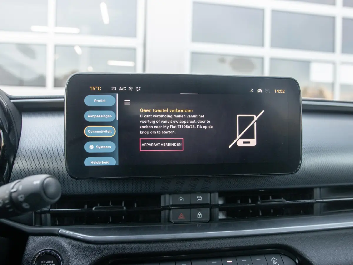 1.2 Hybrid Sport | Navi | Cinema Black l Camera l Stoelverwarming en massage