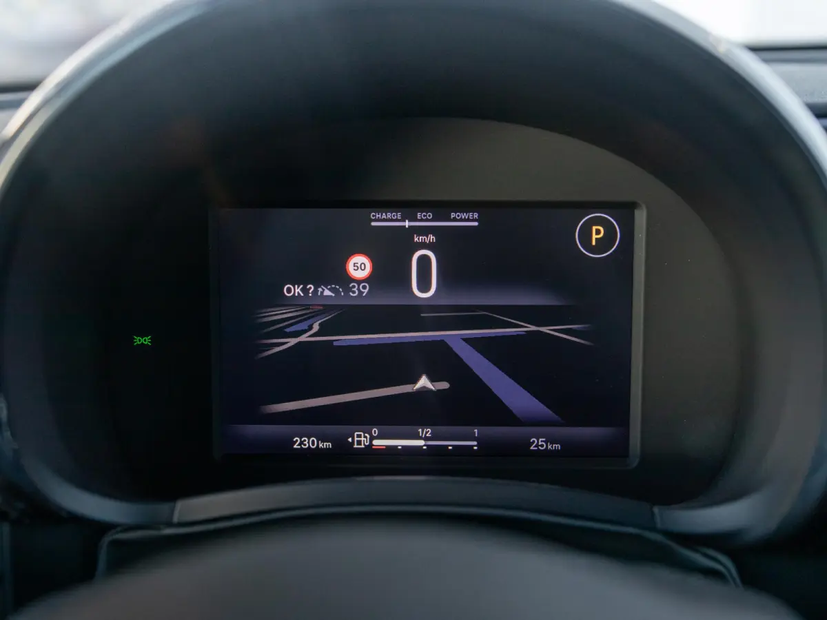 1.2 Hybrid Sport | Navi | Cinema Black l Camera l Stoelverwarming en massage