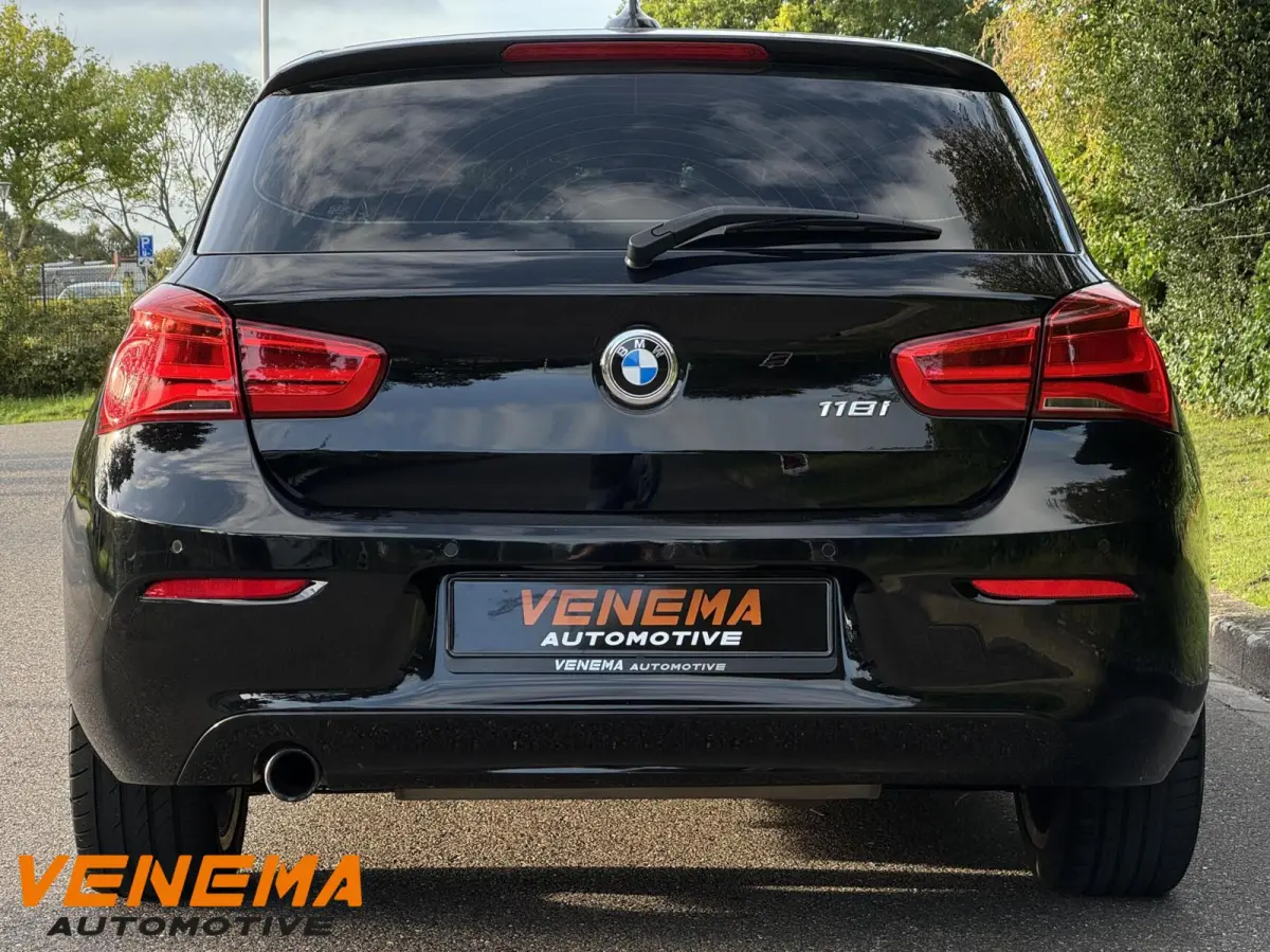 118i Executive