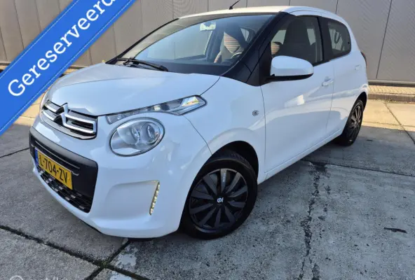 1.0 VTi Feel Airco / Carplay / Achteruitrij camera