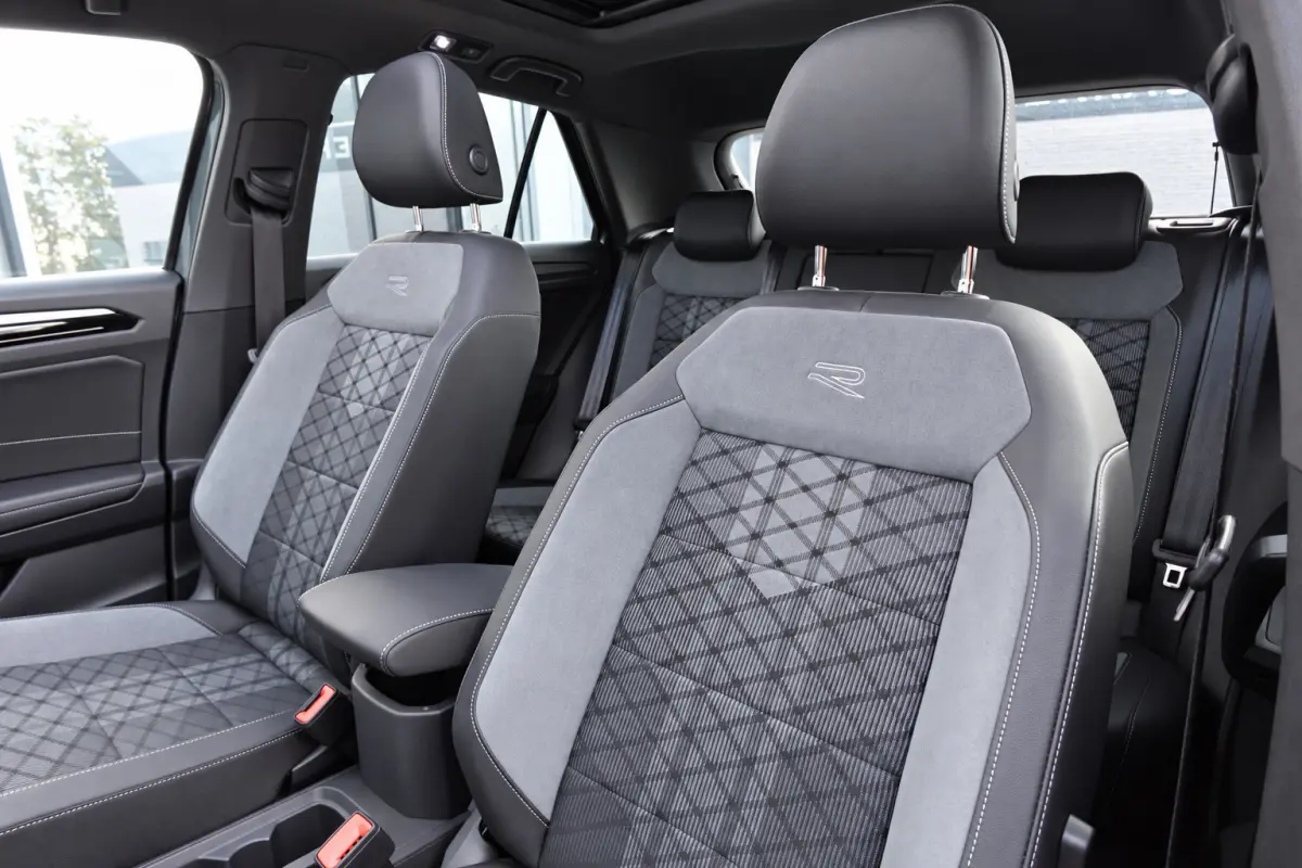 1.5 TSI R-Line PANO BEATS ASCOT GREY VOL