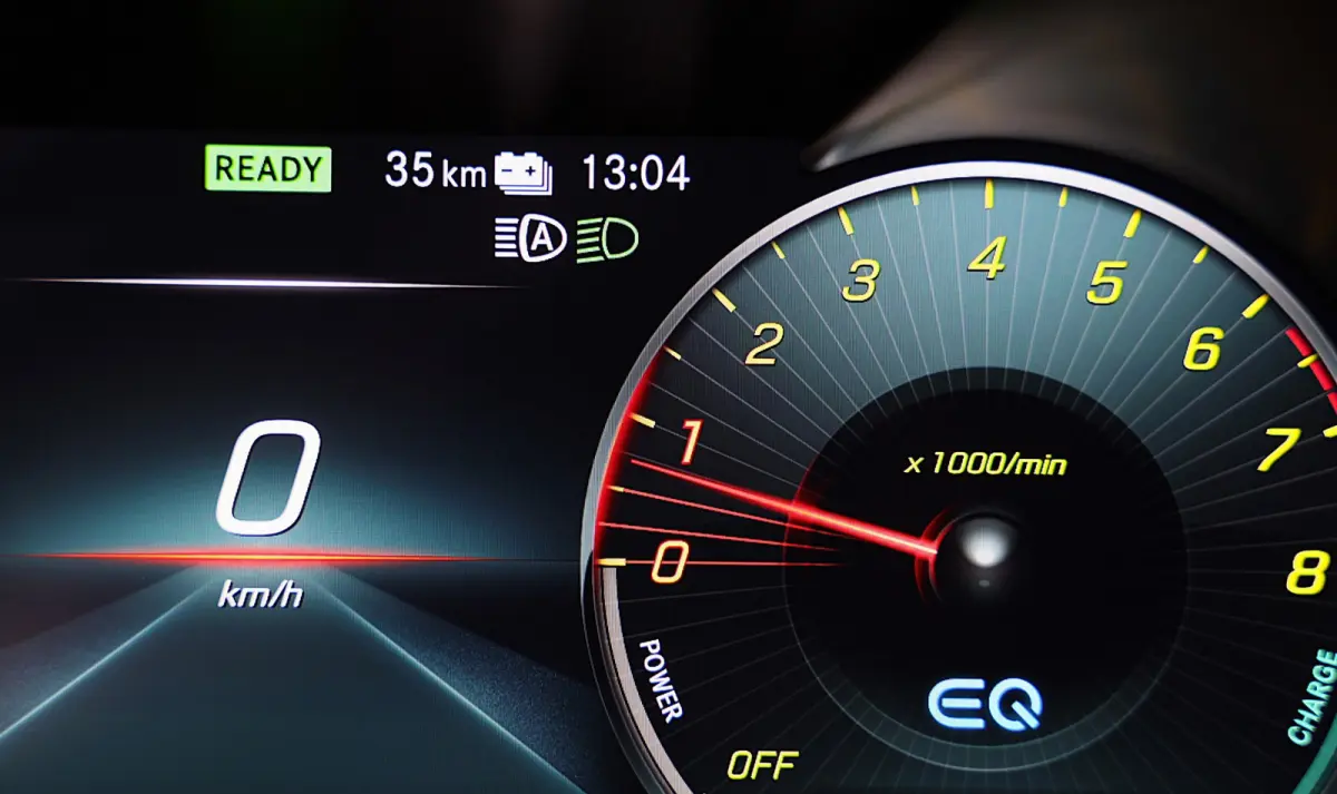 4MATIC AMG 63 Look / Digital Cockpit / Camera / Cruise Control / Augmented Reality / Open Pano / 21