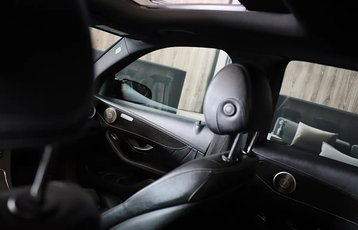 4MATIC AMG 63 Look / Digital Cockpit / Camera / Cruise Control / Augmented Reality / Open Pano / 21