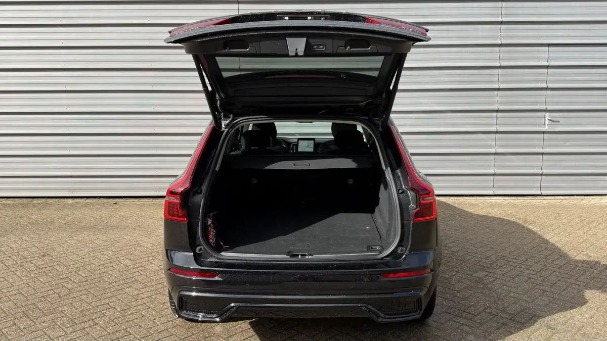 T6 350PK AWD Ultra Dark | Luchtvering | Trekh. | Privacy glas | Head Up Display | 360°