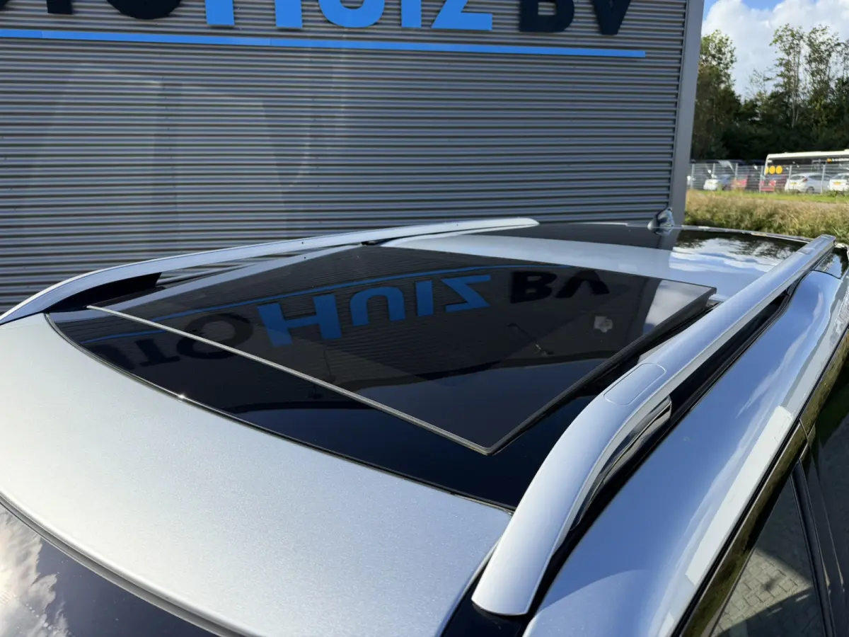3.0 Td6 HSE Luxury 7persoons ACC LED Panoramadak Trekhaak Carplay Keyless Entry Stoelverwarming Stuurverwarming 3500 KG Trekgewicht! Head-Up Display Koelkastje
