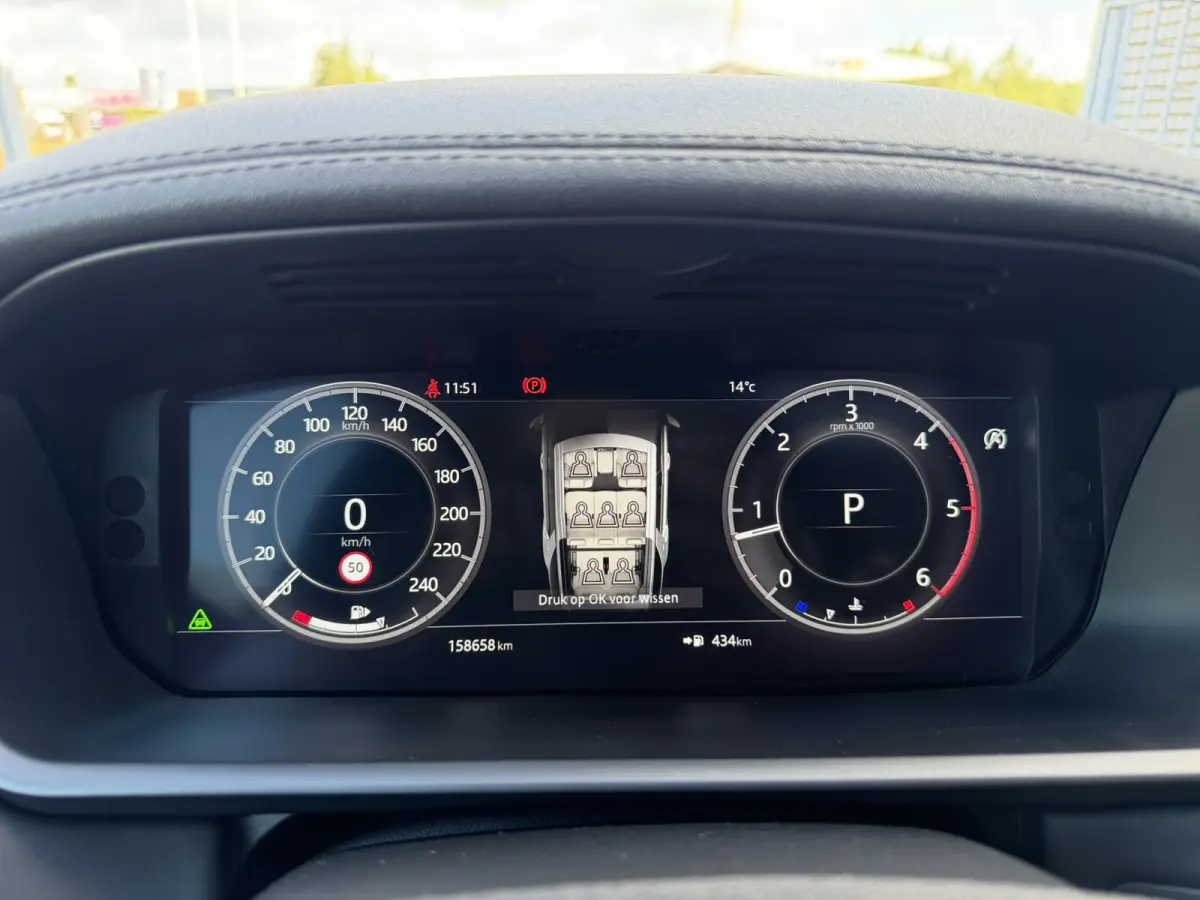 3.0 Td6 HSE Luxury 7persoons ACC LED Panoramadak Trekhaak Carplay Keyless Entry Stoelverwarming Stuurverwarming 3500 KG Trekgewicht! Head-Up Display Koelkastje