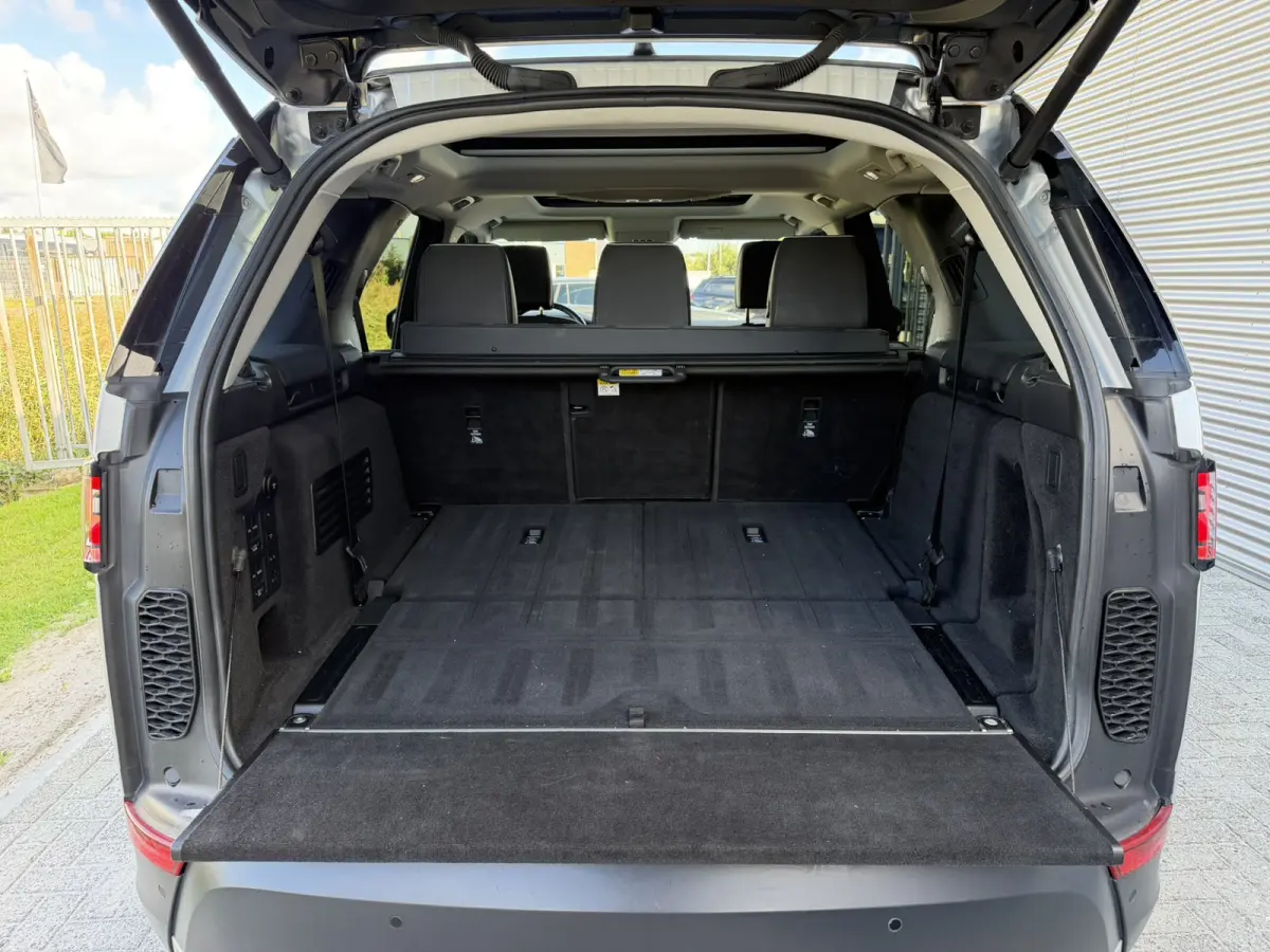3.0 Td6 HSE Luxury 7persoons ACC LED Panoramadak Trekhaak Carplay Keyless Entry Stoelverwarming Stuurverwarming 3500 KG Trekgewicht! Head-Up Display Koelkastje