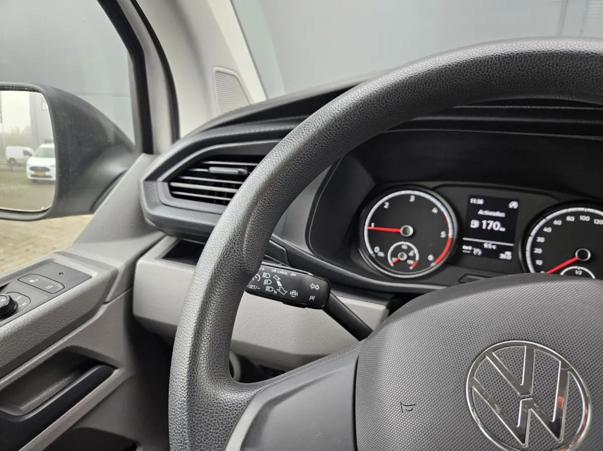 2.0 TDI L2H1 DC Airco cruise 2500 KG 150pk