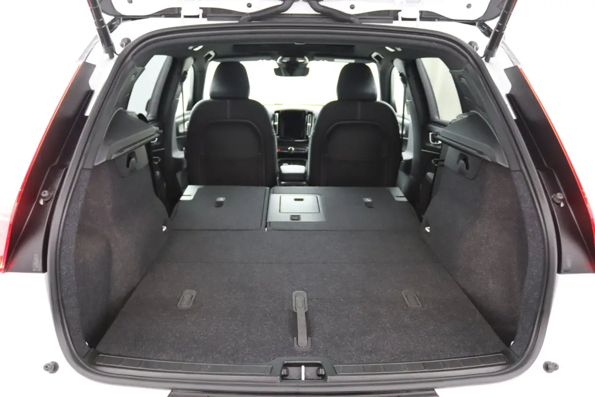 Twin Pro | SoH 94% | Panoramadak | 360 Camera | Elek. Stoel | Harman/Kardon | Adaptive LED | 20 Inch | Luxe Bekleding