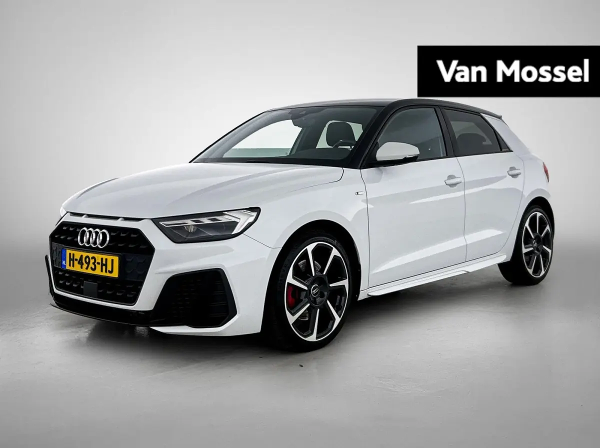 40 TFSI edition one 200 PK | | S-line | Automaat | Navigatie | Keyless | Adaptive Cruise Control | Stoelverwarming | Climate Control | Lichtmetalen velgen |