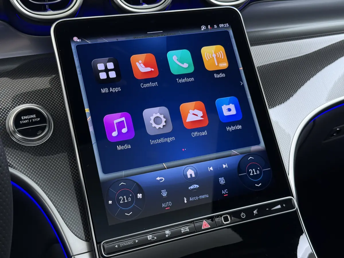 AMG 4Matic // Trekhaak // Memory // 360 Camera // Panoramadak // Digital Light // Night pakket // Keyless // Augmented