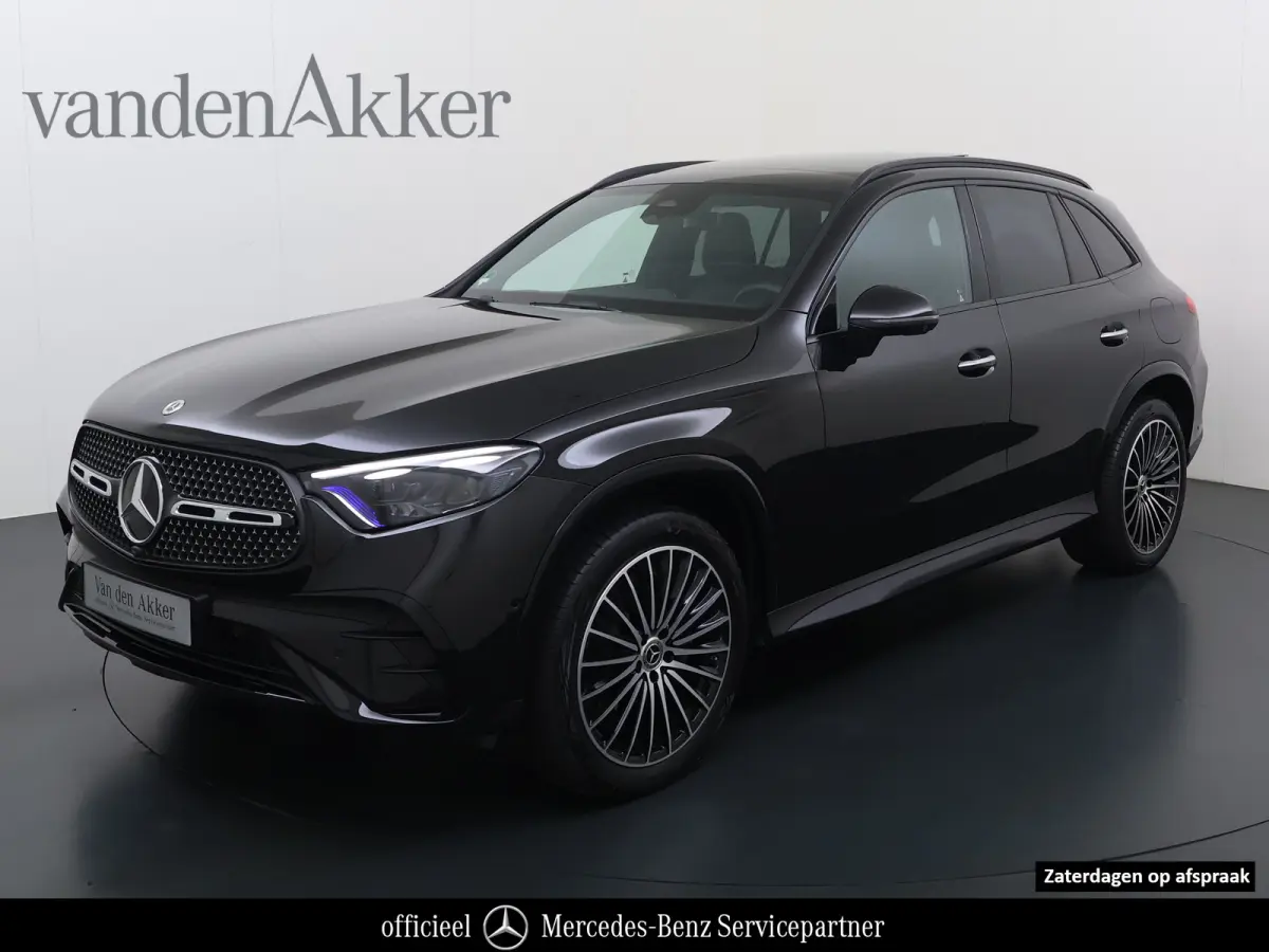 AMG 4Matic // Trekhaak // Memory // 360 Camera // Panoramadak // Digital Light // Night pakket // Keyless // Augmented