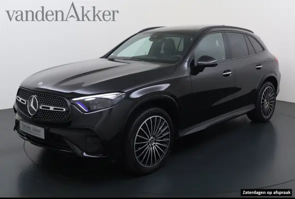 AMG 4Matic // Trekhaak // Memory // 360 Camera // Panoramadak // Digital Light // Night pakket // Keyless // Augmented