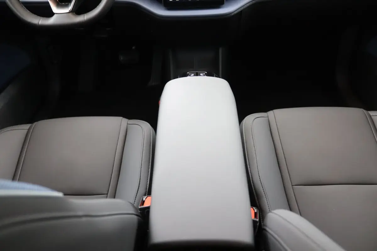 Single Motor Extended Range Plus 69 kWh | SoH 97% | Harman/Kardon | Camera | Stoel/Stuurverwarming | Navigatie | CarPlay/Android Auto | LED