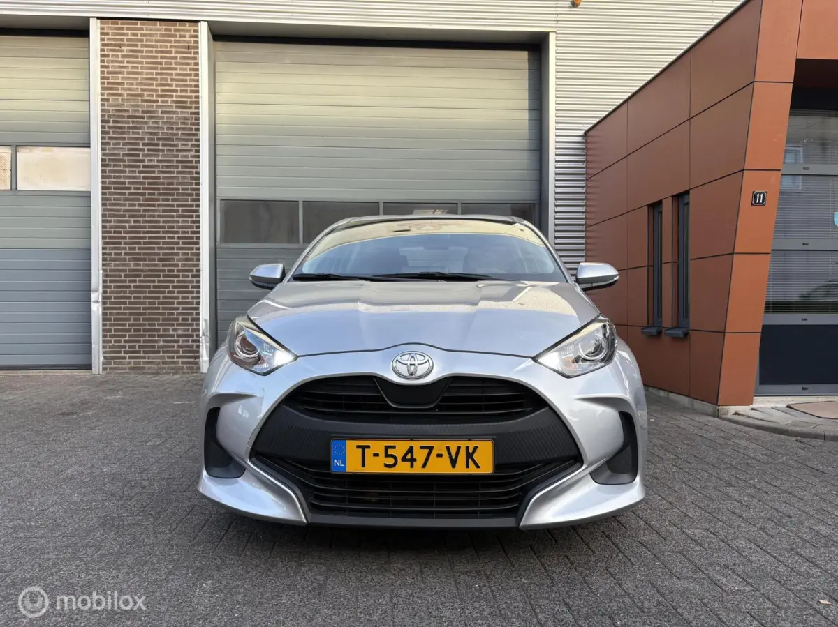 1.5 VVT-i Active