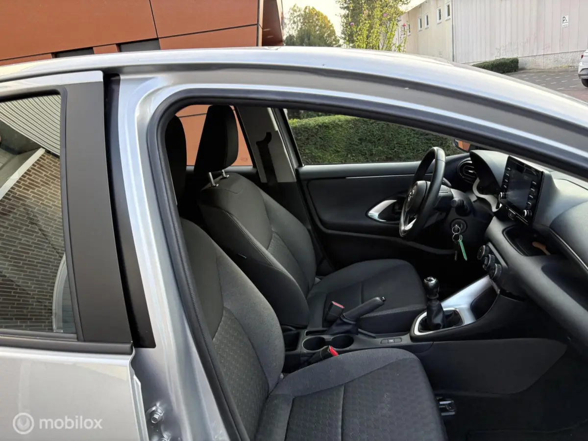 1.5 VVT-i Active