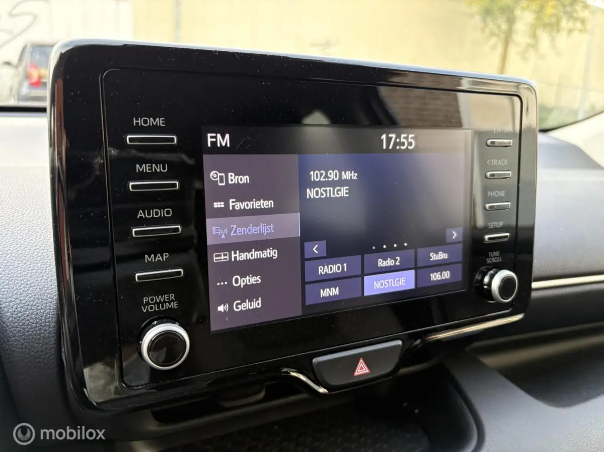 1.5 VVT-i Active