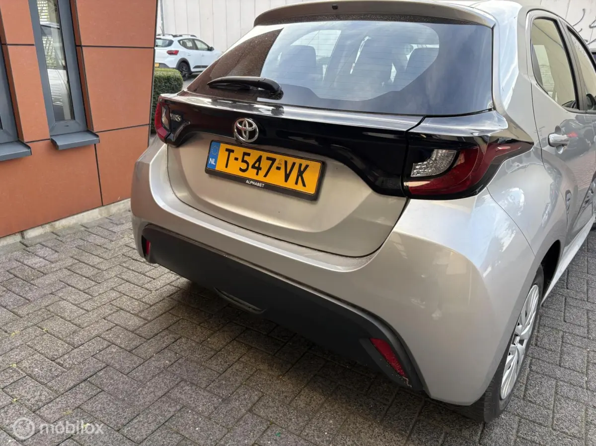 1.5 VVT-i Active