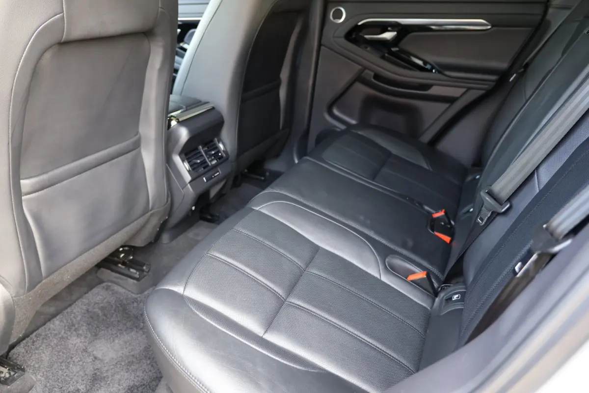 1.5 P300e AWD R-Dynamic HSE | panoramadak | meridian sound | elek. trekhaak | adap. cruise | carplay