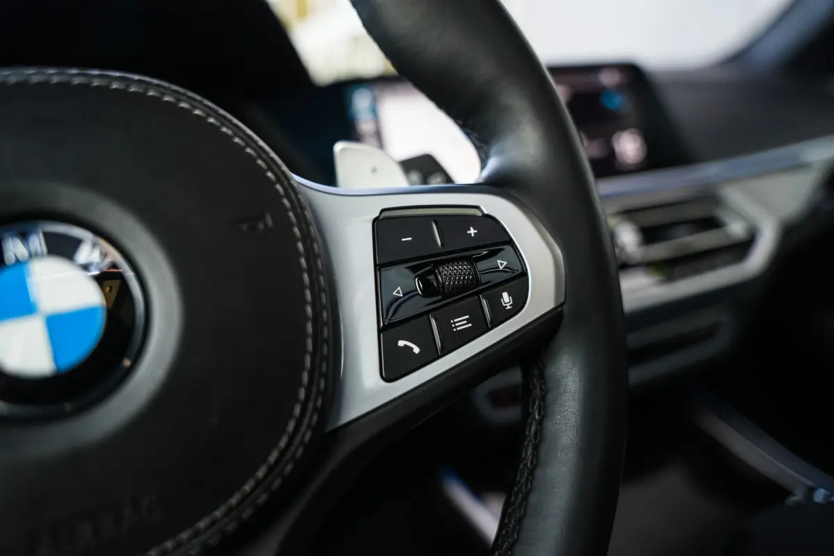 xDrive45e 394 pk High Executive M-Sportpakket /Sky-Lounge/ Laser/ Pano-Dak/ Harman&Kardon/ Soft-Close/ Massage/ Head-Up/ Adap.Cruise/ Keyless/ Trekhaak