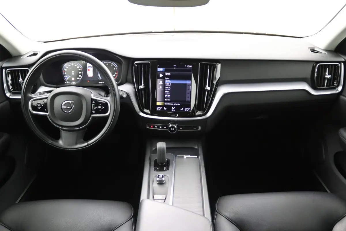2.0 B3 Advantage | Leder | Camera | Stoel/ Stuurverwarming | Adaptive Cruise | BLIS | CarPlay/Android Auto
