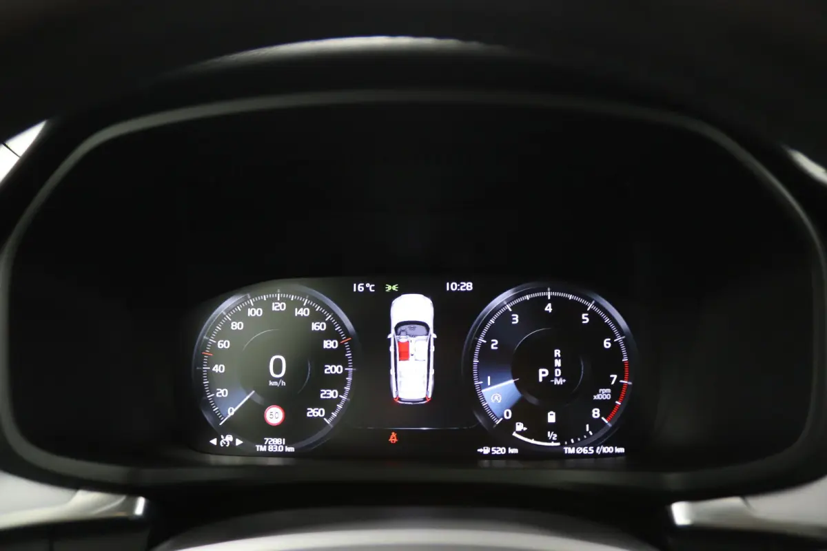 2.0 B3 Advantage | Leder | Camera | Stoel/ Stuurverwarming | Adaptive Cruise | BLIS | CarPlay/Android Auto