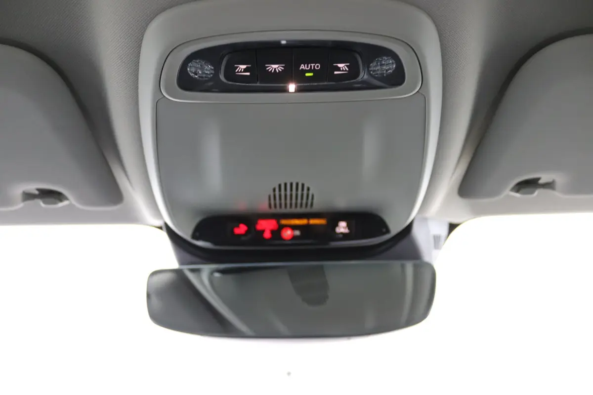 2.0 B3 Advantage | Leder | Camera | Stoel/ Stuurverwarming | Adaptive Cruise | BLIS | CarPlay/Android Auto