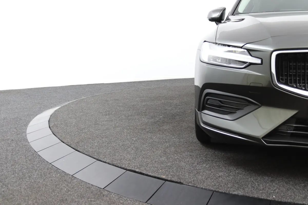 2.0 B3 Advantage | Leder | Camera | Stoel/ Stuurverwarming | Adaptive Cruise | BLIS | CarPlay/Android Auto