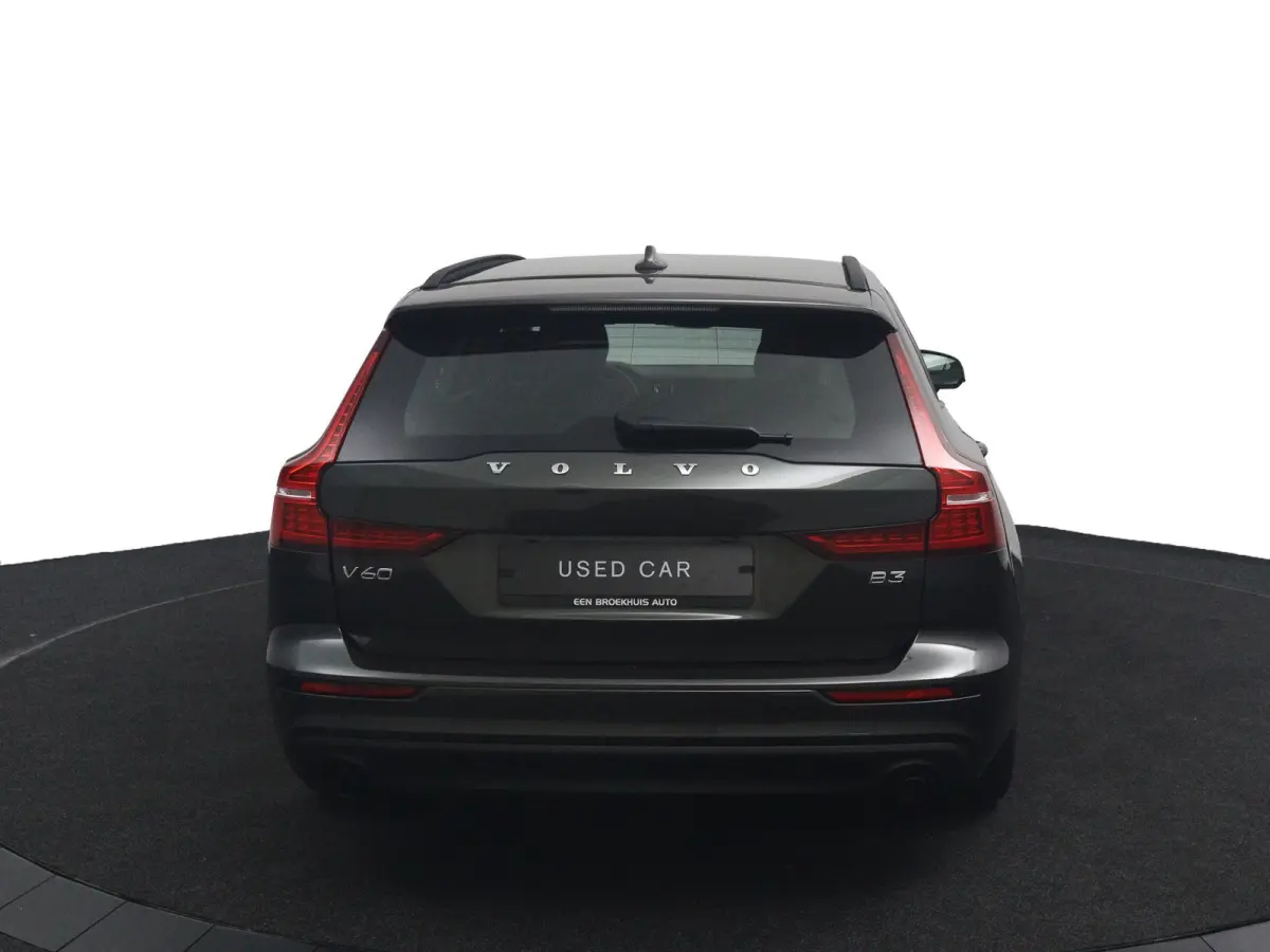 2.0 B3 Advantage | Leder | Camera | Stoel/ Stuurverwarming | Adaptive Cruise | BLIS | CarPlay/Android Auto
