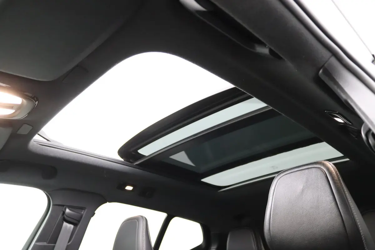 P8 AWD R-Design | Panoramadak | Warmtepomp | Adaptive LED | Leder | Harman/Kardon | Keyless | 360 Camera | BLIS