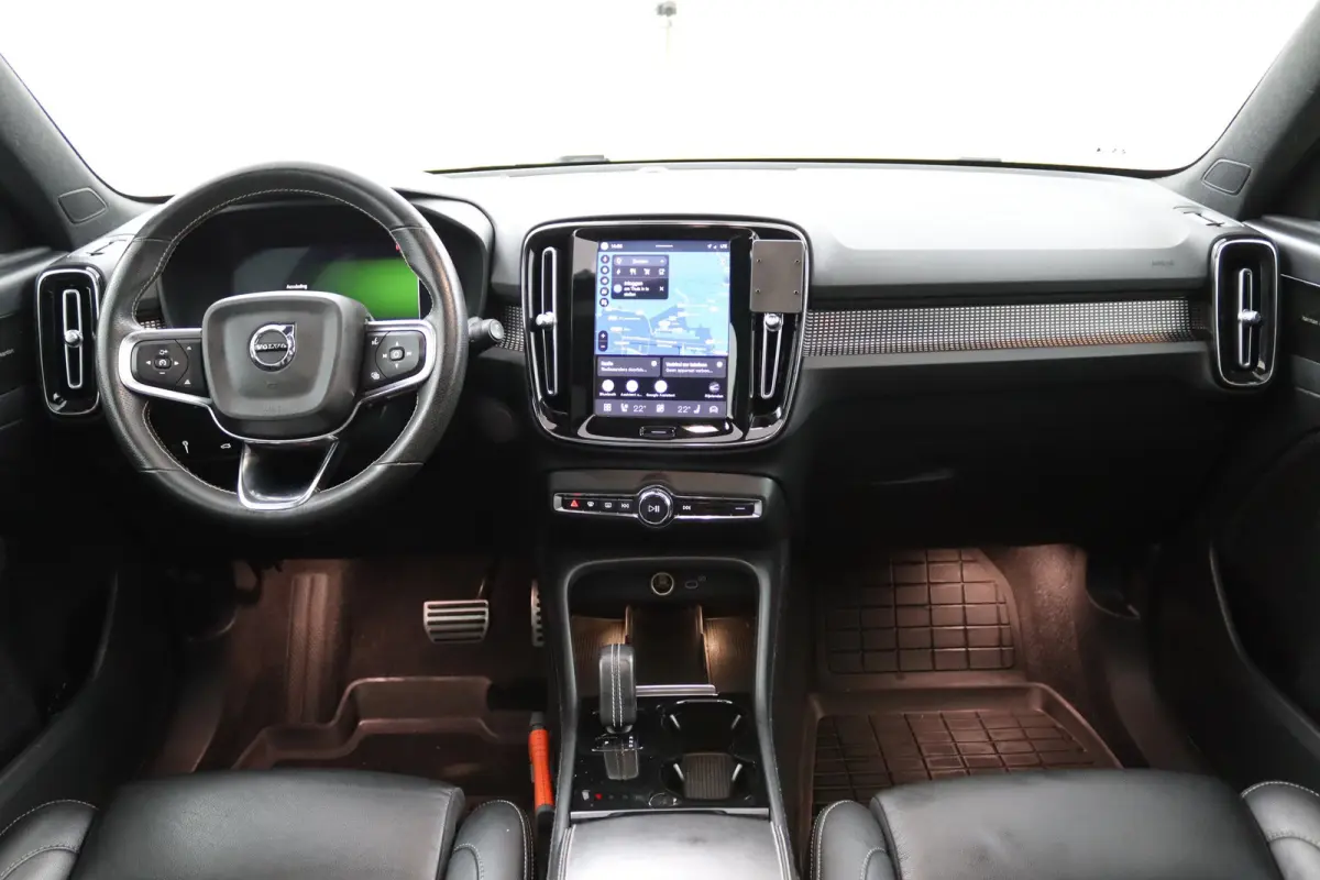 P8 AWD R-Design | Panoramadak | Warmtepomp | Adaptive LED | Leder | Harman/Kardon | Keyless | 360 Camera | BLIS
