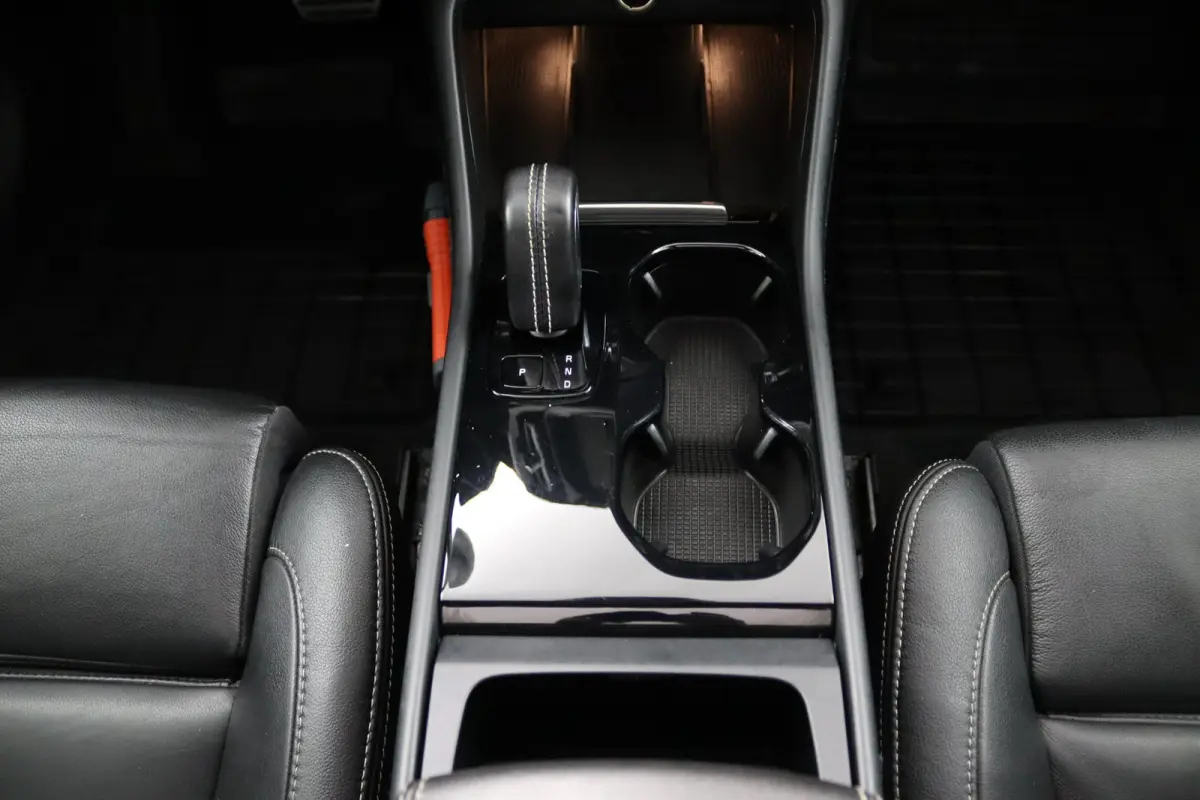 P8 AWD R-Design | Panoramadak | Warmtepomp | Adaptive LED | Leder | Harman/Kardon | Keyless | 360 Camera | BLIS