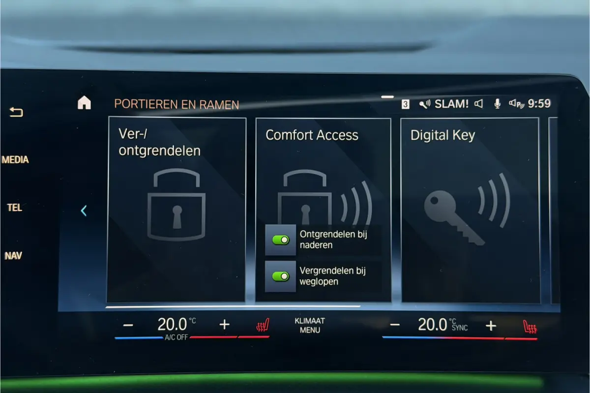 225e xDrive M-Sport | Panodak | Leder | 360 Camera | Comfort Access