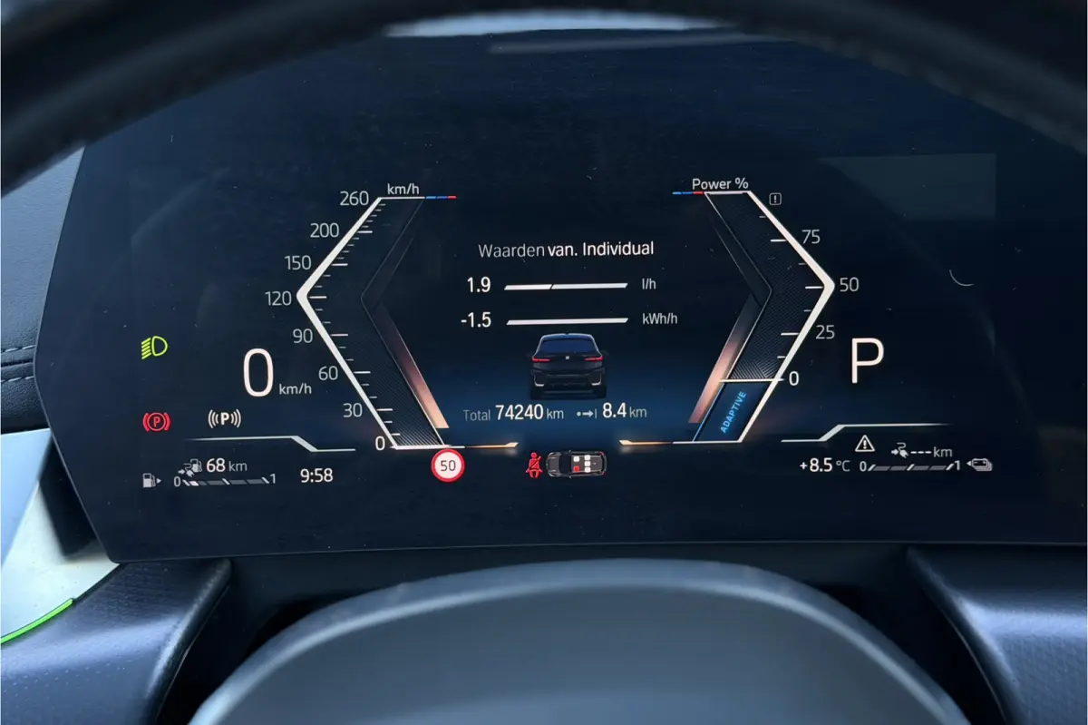 225e xDrive M-Sport | Panodak | Leder | 360 Camera | Comfort Access