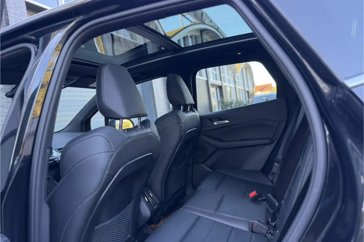 225e xDrive M-Sport | Panodak | Leder | 360 Camera | Comfort Access