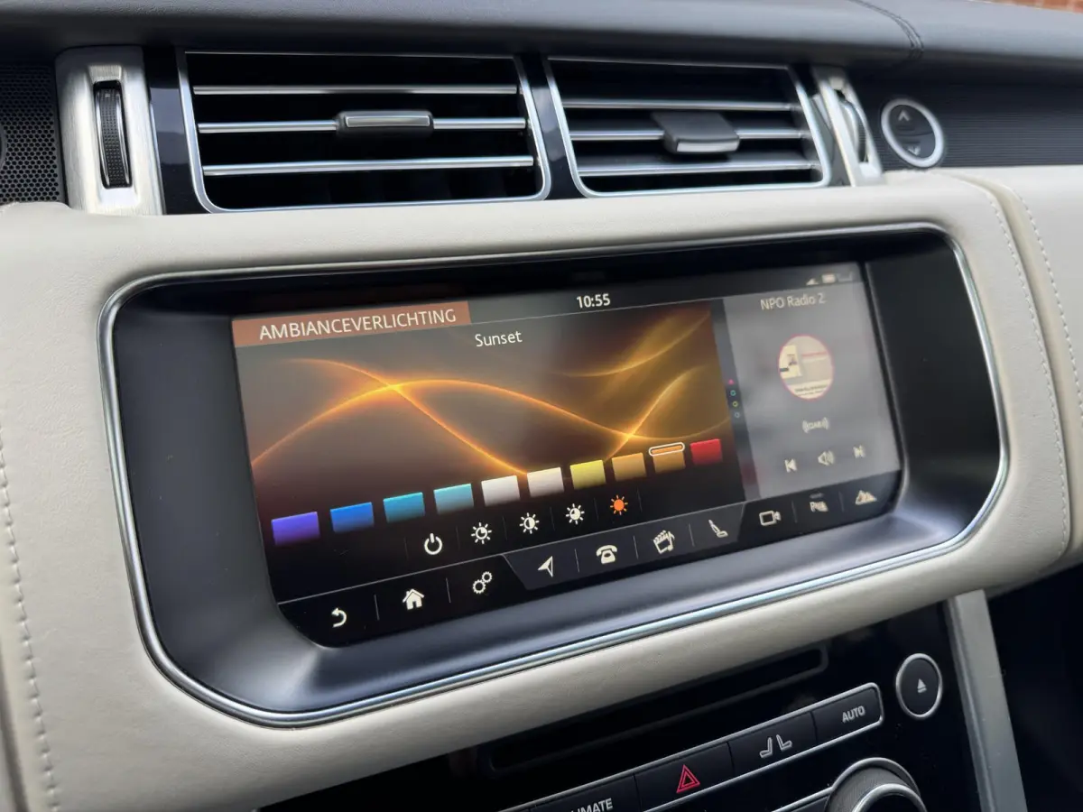 4.4 SDV8 Autobiography | Panoramadak | Trekhaak wegkl. | Massage stoelen | 1e eigenaar | Dealer onderhouden | NL |