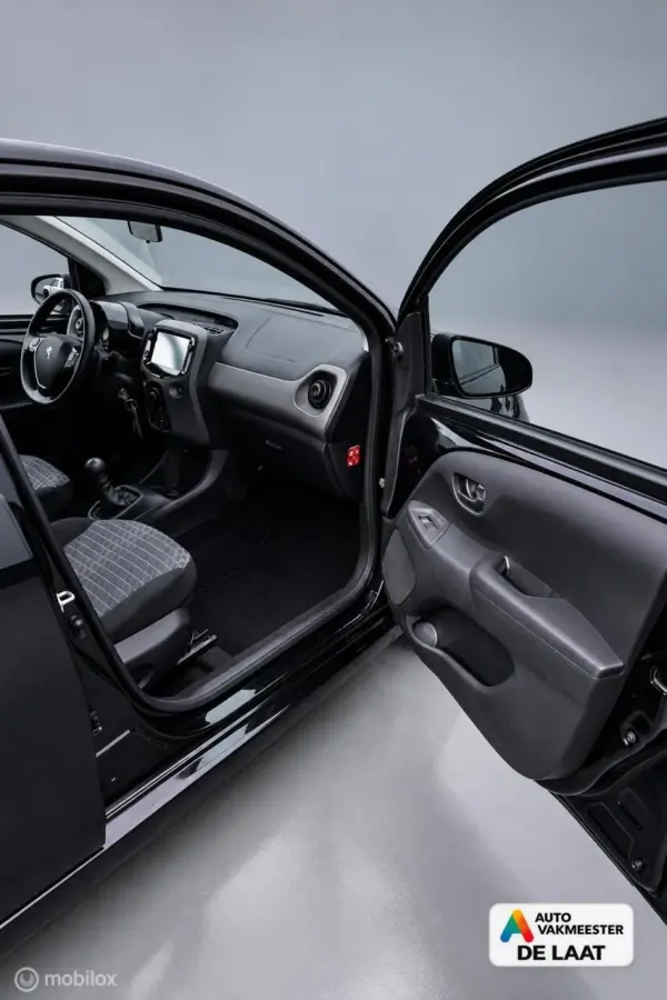 1.0 e-VTi Active Apple carplay + camera