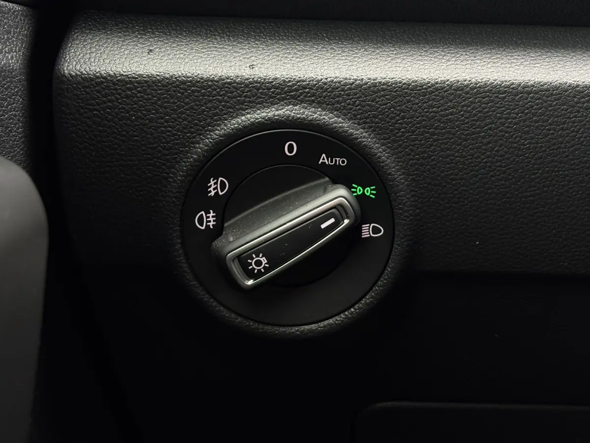 1.5 TSI 150 pk Sport | Trekhaak | Climatronic | Parkeersensoren | Ledkoplampen |