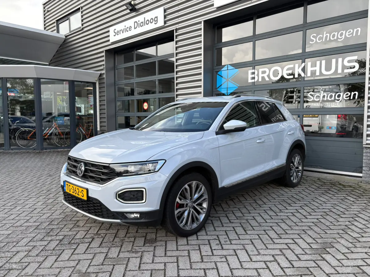 1.5 TSI 150 pk Sport | Trekhaak | Climatronic | Parkeersensoren | Ledkoplampen |