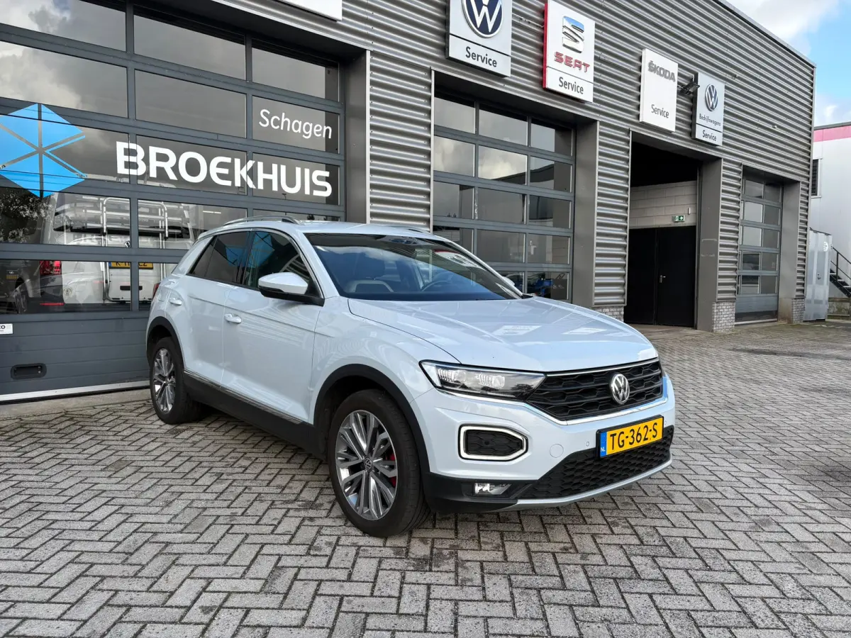 1.5 TSI 150 pk Sport | Trekhaak | Climatronic | Parkeersensoren | Ledkoplampen |