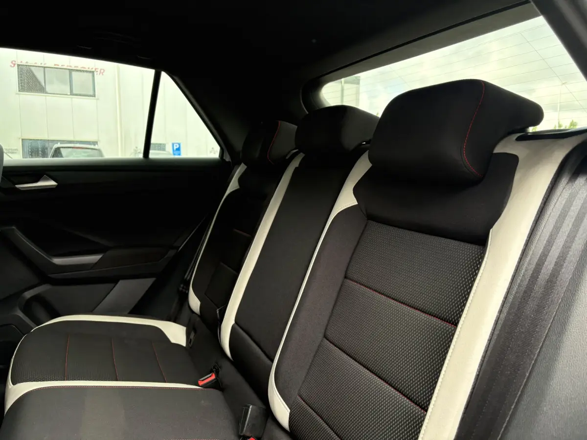 1.5 TSI 150 pk Sport | Trekhaak | Climatronic | Parkeersensoren | Ledkoplampen |